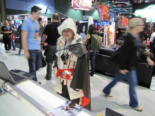 Assassin’s Creed: Братство Крови - Фотографии с выставки РАХ 2010