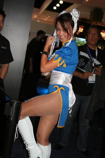 Новости - E3 2011: Booth babes [Большое обновление 13.06]